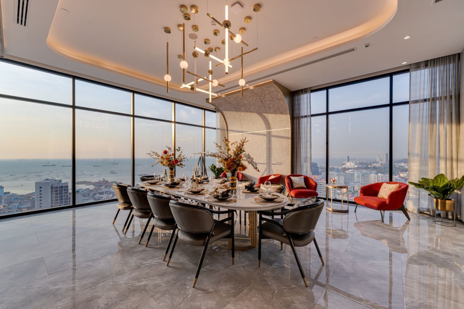 2 Bedroom Condo For Rent At The Hampton Sriracha