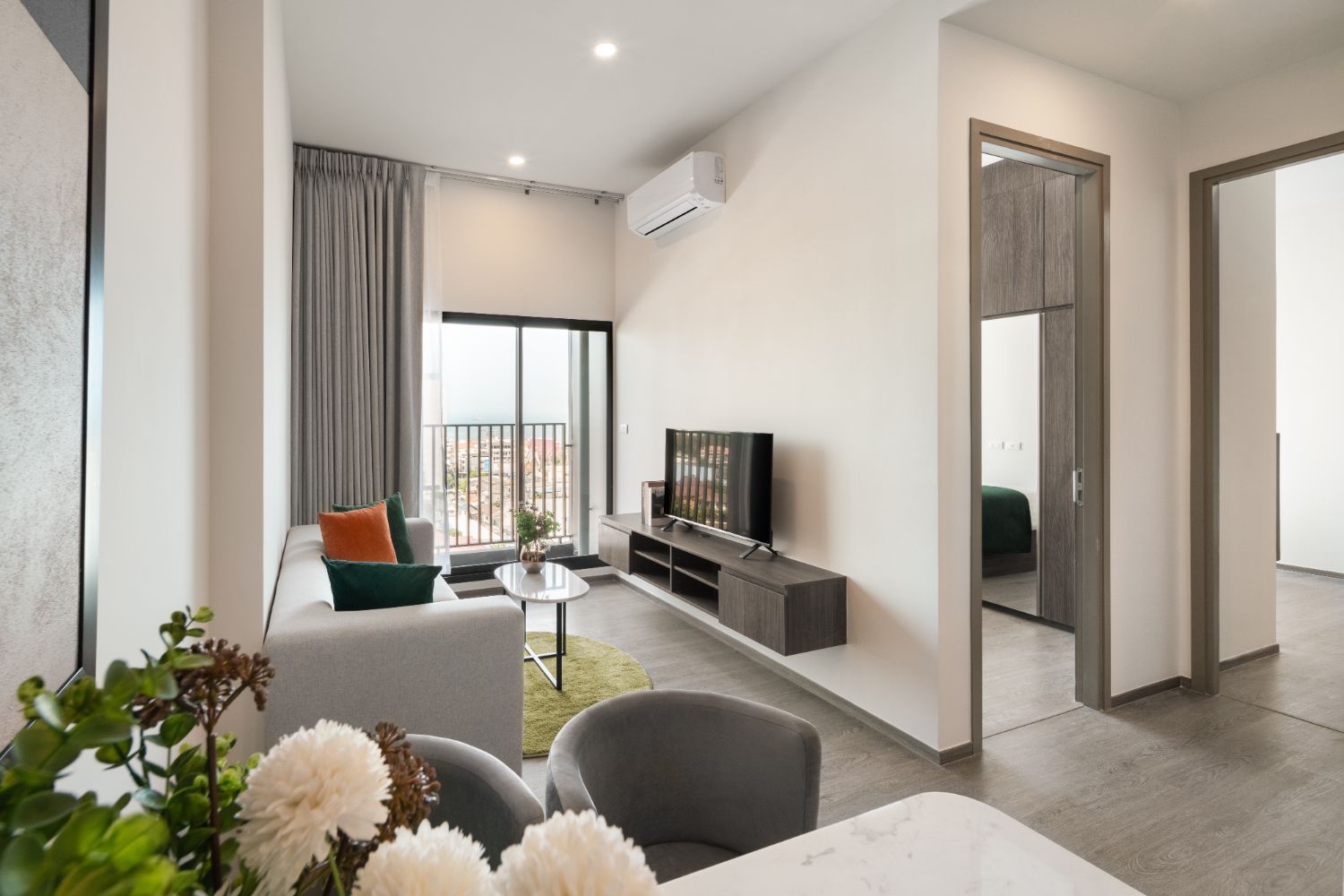 2 Bedroom Condo For Rent At The Hampton Sriracha
