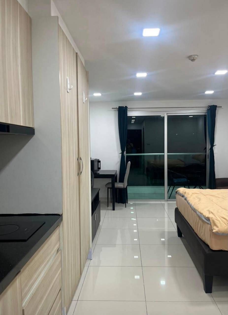 1 Bedroom Condo For Rent At Laguna Beach Resort 2