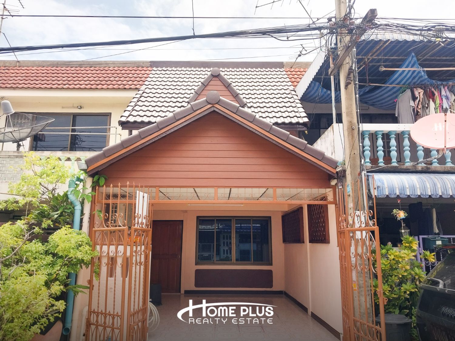 2 Bedroom Townhouse For Rent In Bang Khun Thian, Bangkok