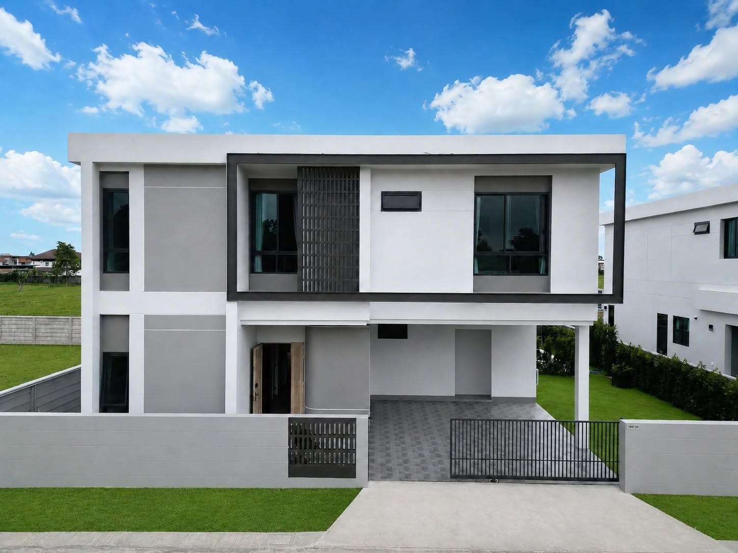 6 Bedroom House For Rent In San Phak Wan, Chiang Mai