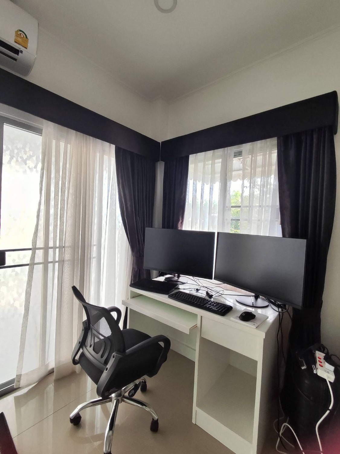 1 Bedroom Condo For Rent At Baan Suan Lalana