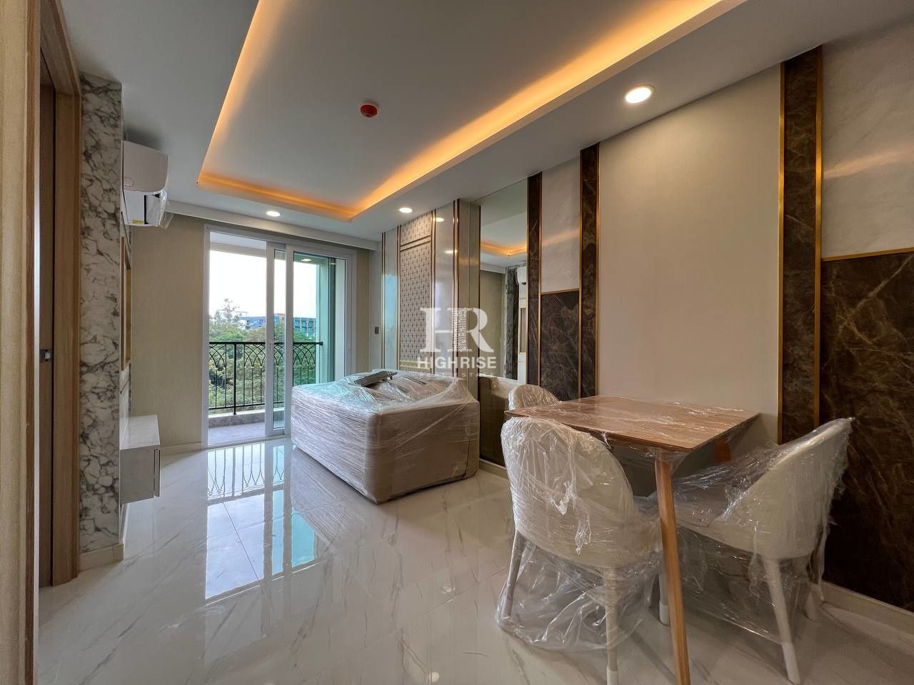 1 Bedroom Condo For Rent At Dusit Grand Park 2
