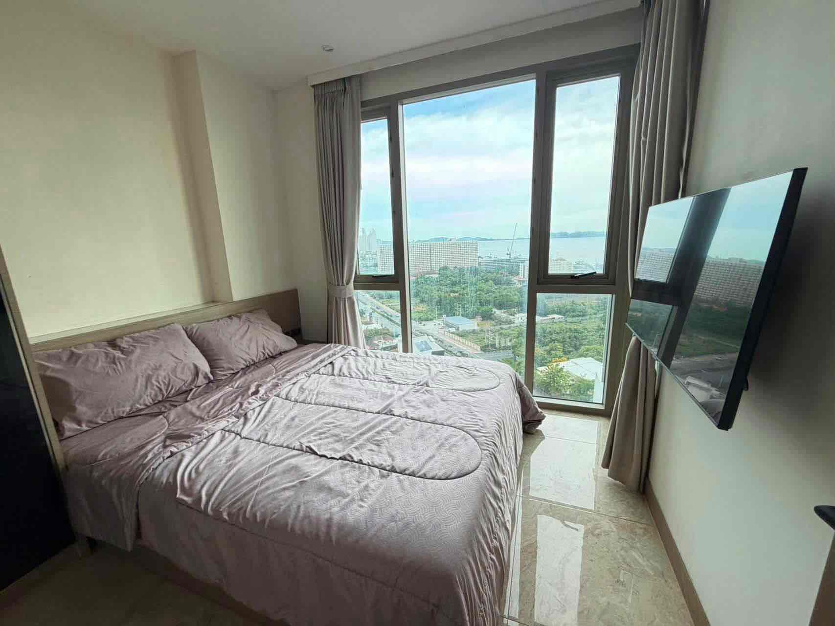 1 Bedroom Condo For Rent At The Riviera Ocean Drive