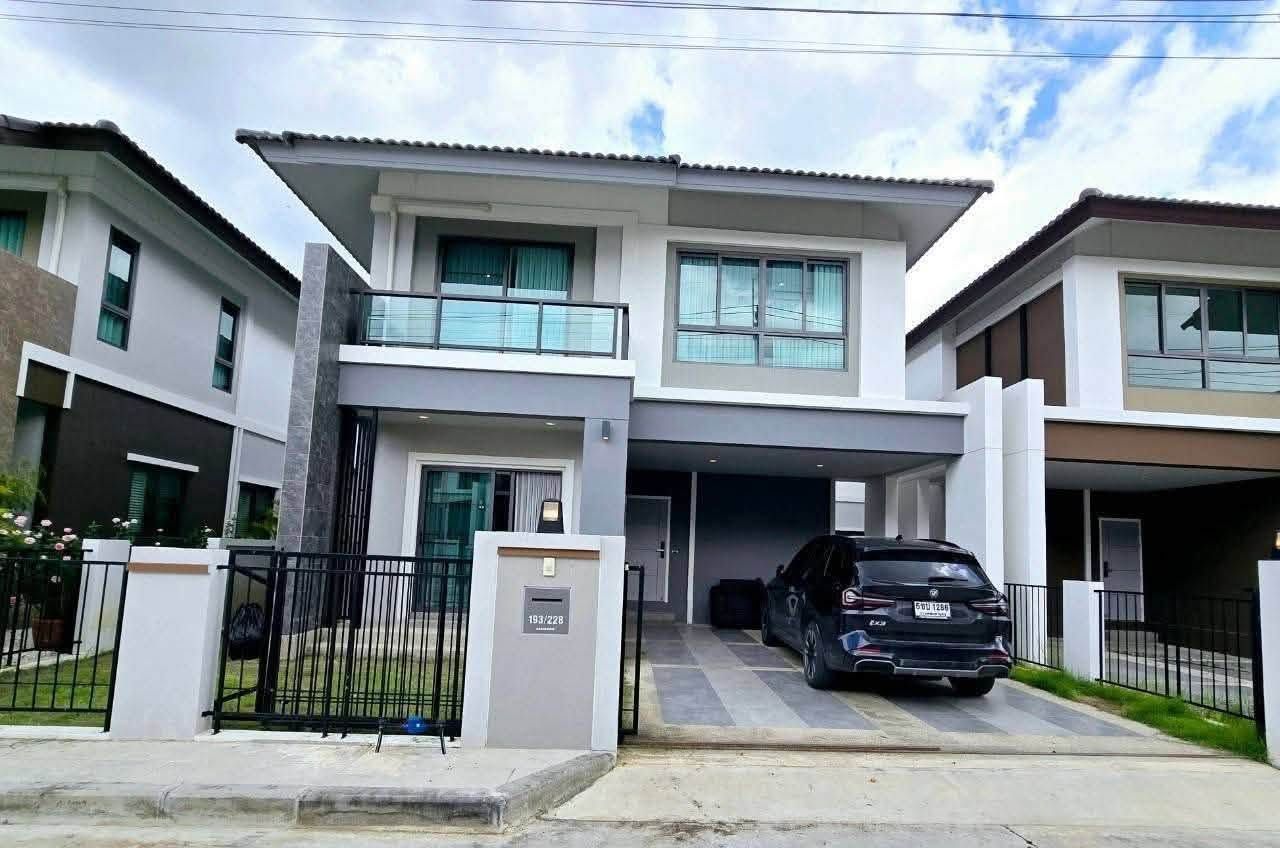 3 Bedroom House For Rent At Baan Karnkanok 12