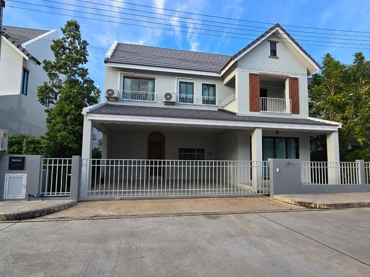 3 Bedroom House For Rent At Graceland