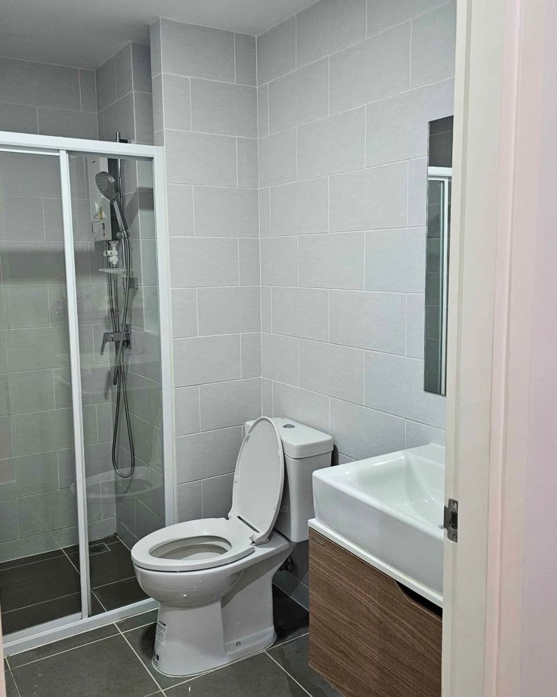1 Bedroom Condo For Rent In Talat Phlu, Bangkok