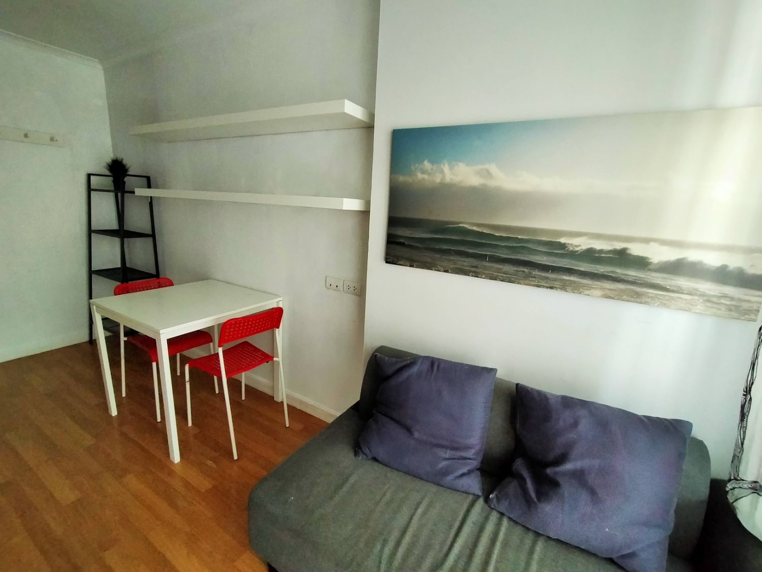 1 Bedroom Condo For Rent In Bang Phongphang, Bangkok