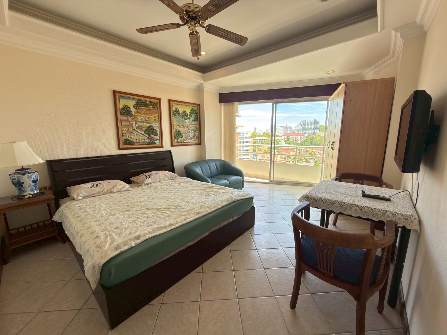 Studio Condo For Rent At View Talay Residence 1