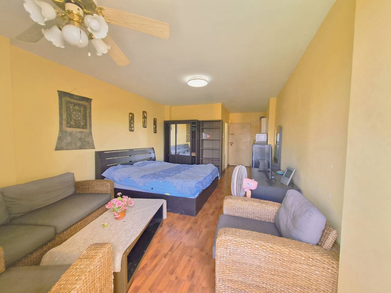 Studio Condo For Rent At View Talay Residence 1