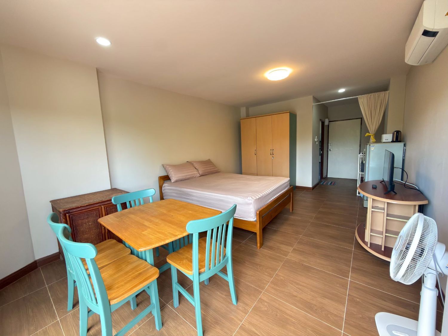 Studio Condo For Rent At View Talay Residence 1