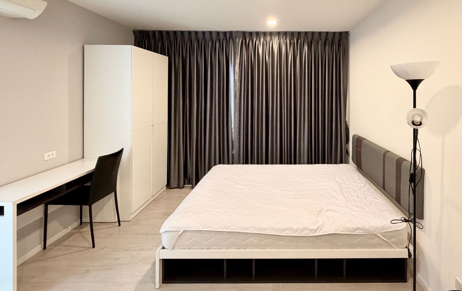 Studio Condo For Rent At Aspire Sathorn - Thapra