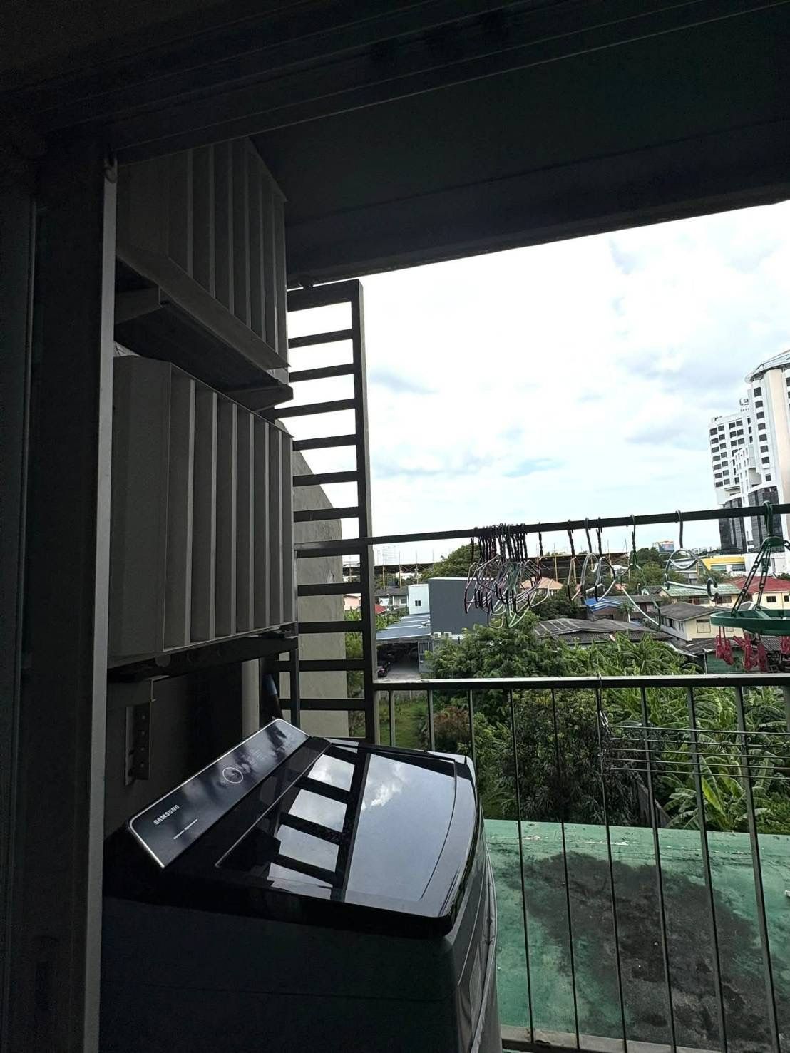 1 Bedroom Condo For Rent In Hua Mak, Bangkok