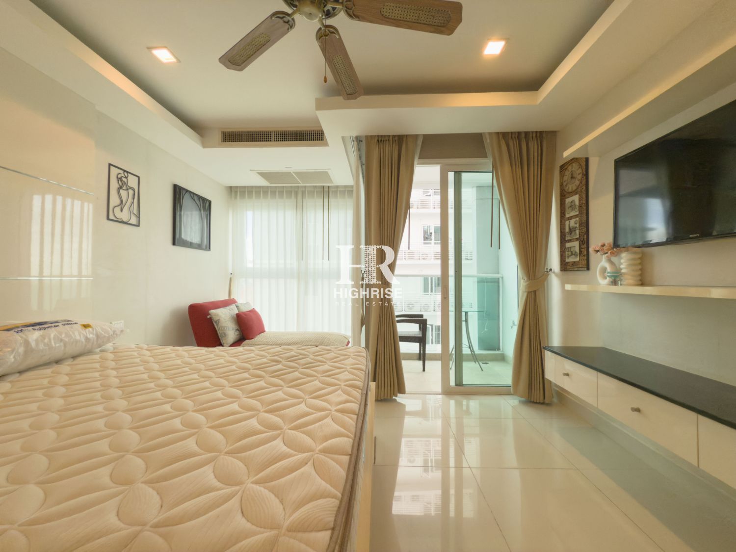 Condo For Rent At Cosy Beach View