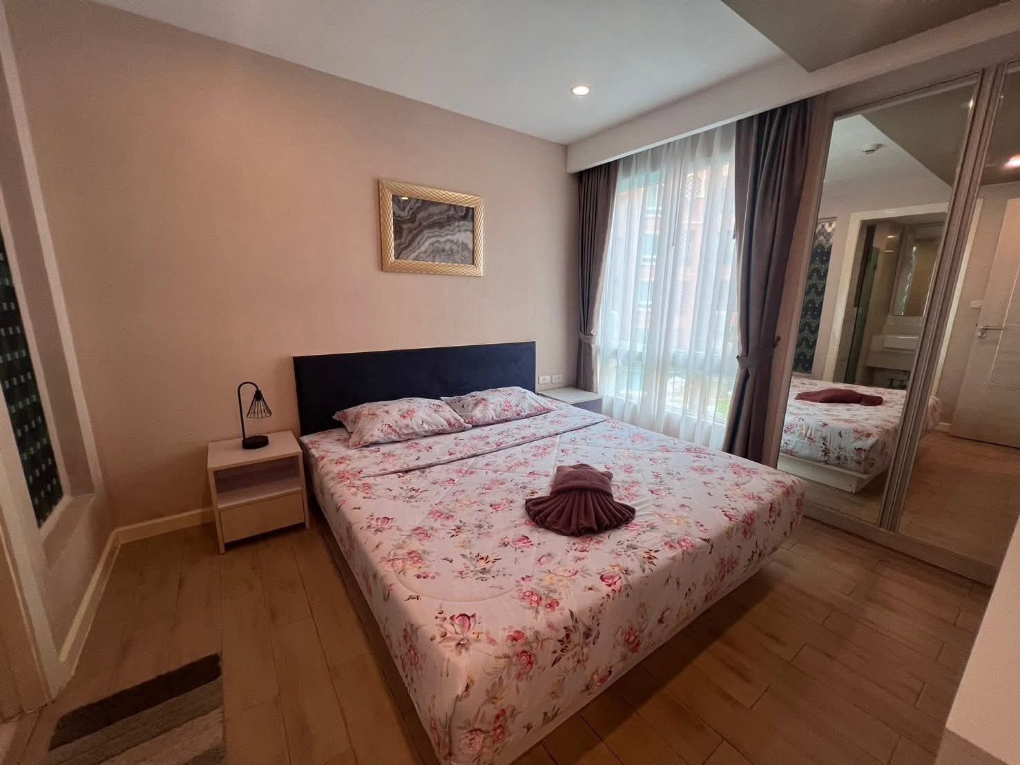 1 Bedroom Condo For Rent At Seven Seas Resort