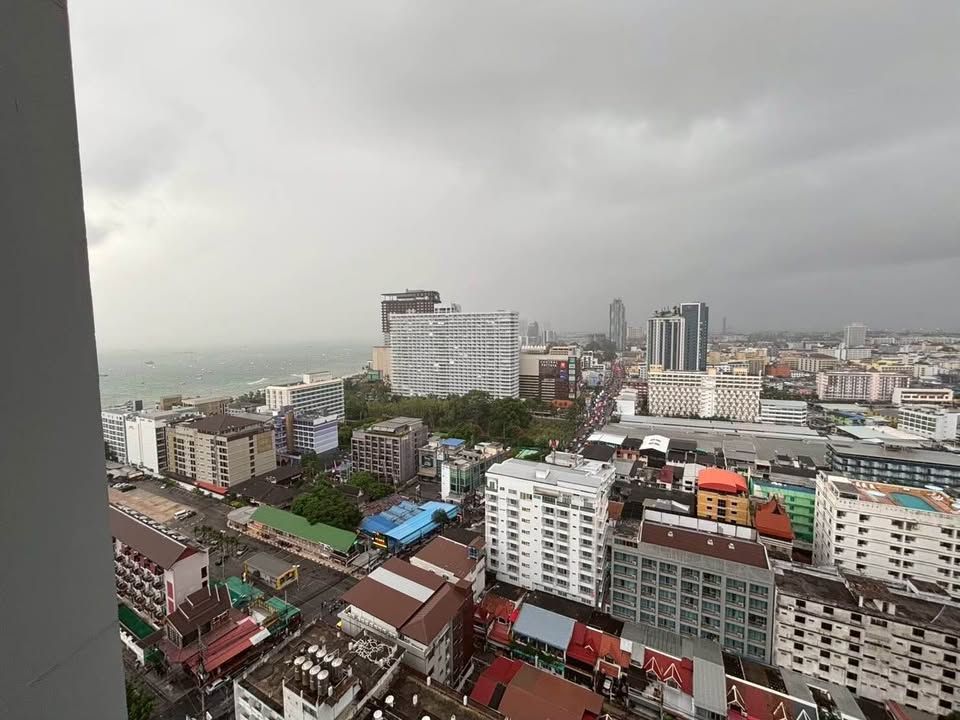 1 Bedroom Condo For Rent At Edge Central Pattaya