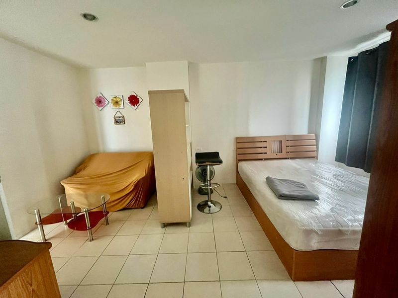 1 Bedroom Condo For Rent At Lumpini Condo Town Ramintra - Nawamin