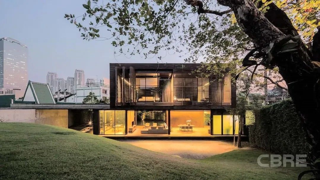 2 Bedrooms House for sale In Chantharakasem Bangkok