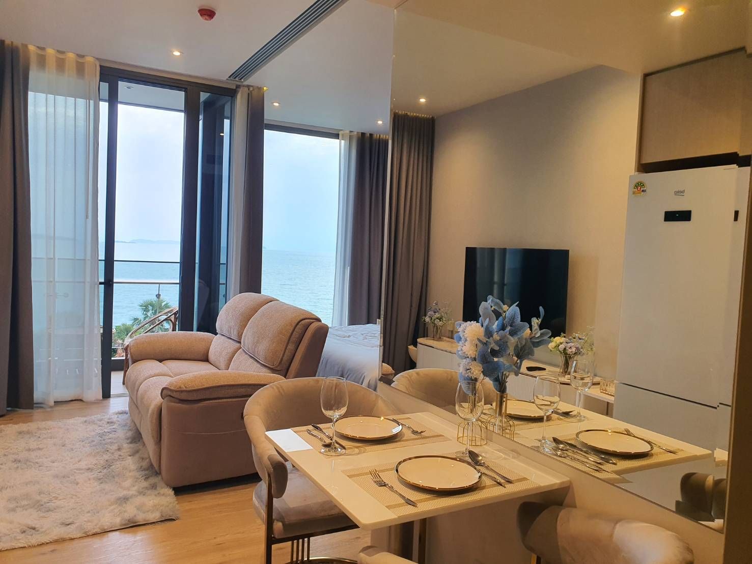 1 Bedroom Condo For Rent In Na Kluea, Chon Buri