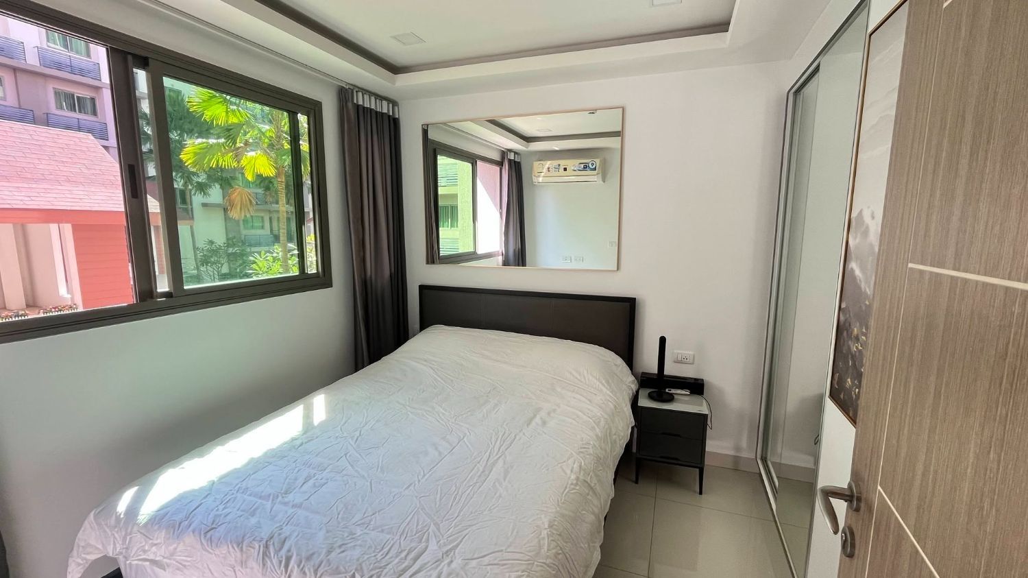 1 Bedroom Condo For Rent At Arcadia Beach Continental