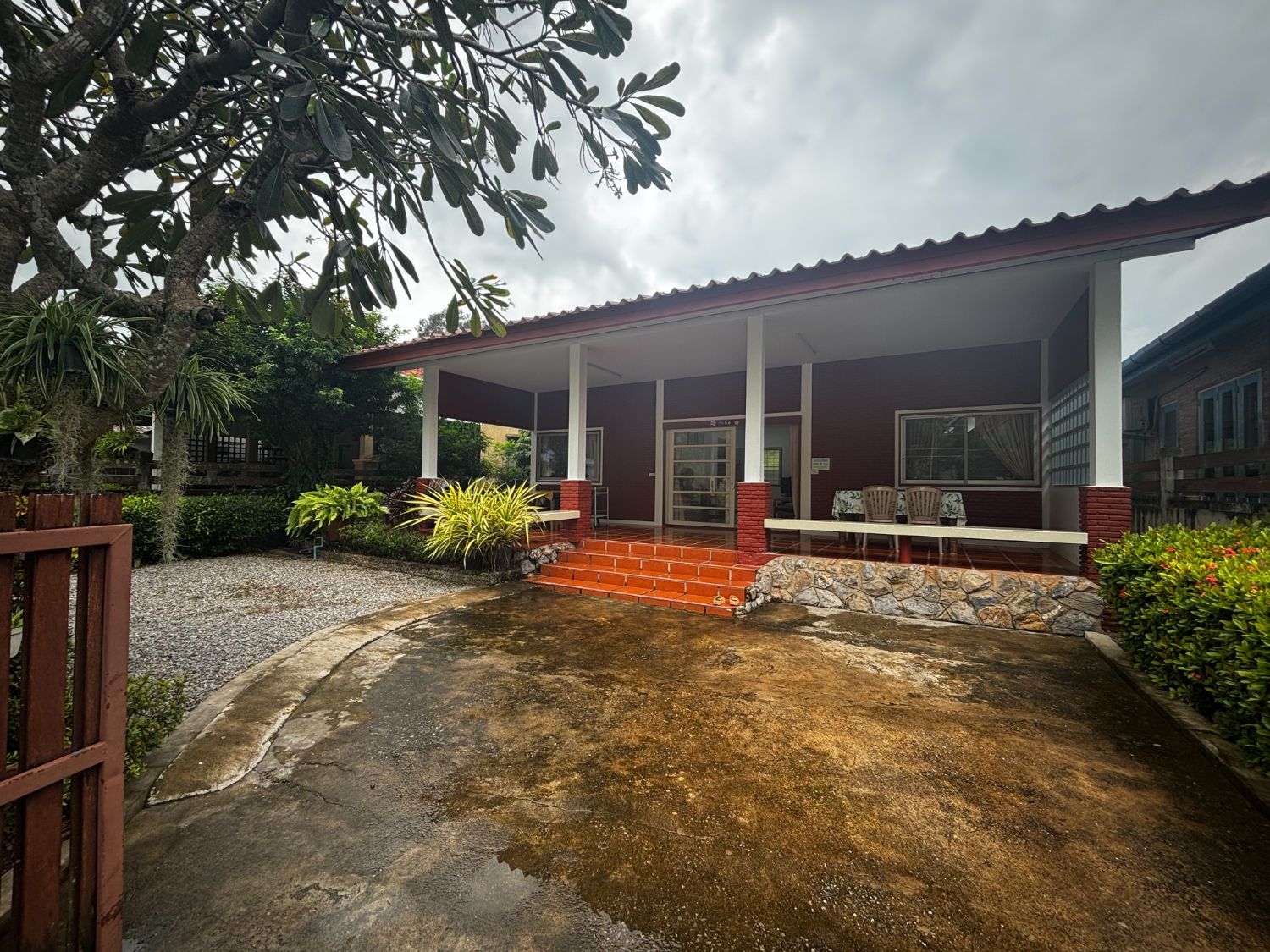 2 Bedroom House For Rent In Chak Phong, Rayong