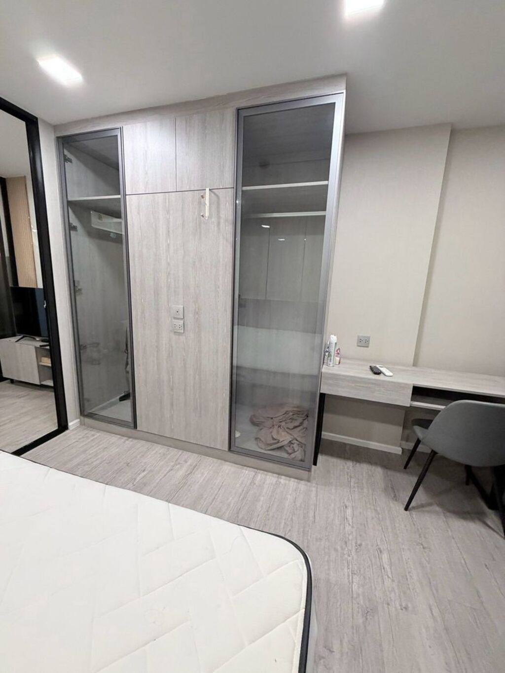 1 Bedroom Condo For Rent At Kave Ava