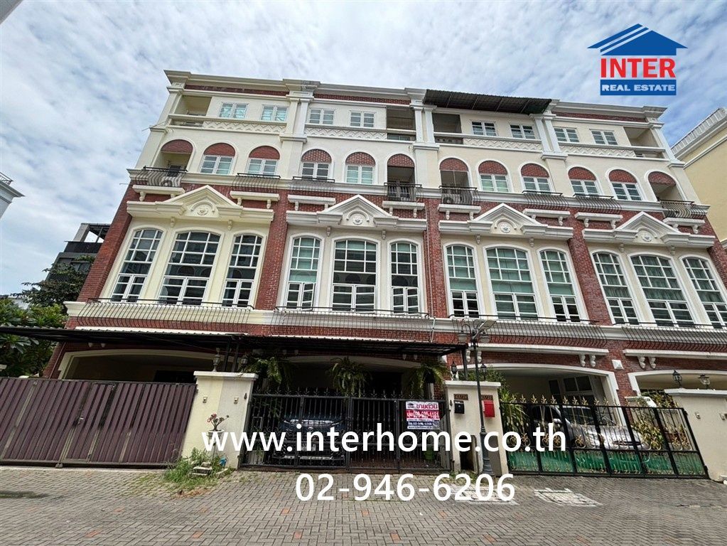 5 Bedrooms Townhouse for sale In Baan Phra Ram 4 Bang Kho Laem Bangkok