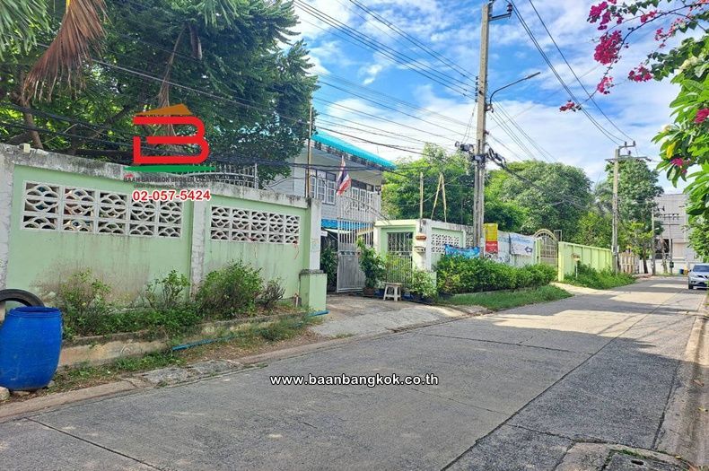 3 Bedrooms House for sale In Sai Mai Bangkok