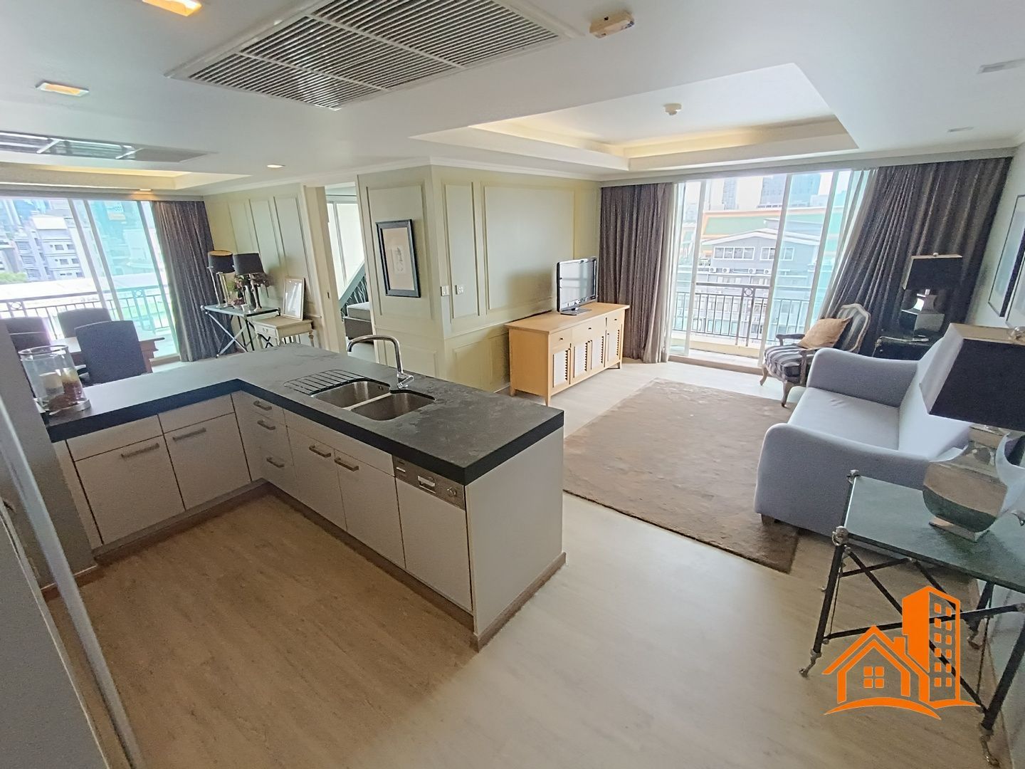 3 Bedrooms Condo for sale In Preen By Sansiri Lumphini Bangkok