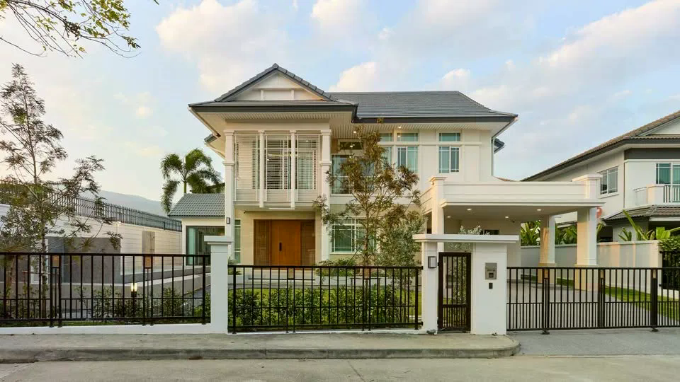 4 Bedrooms Villa for sale In Nantawan Serene Lake Chiangmai Suthep Chiang Mai