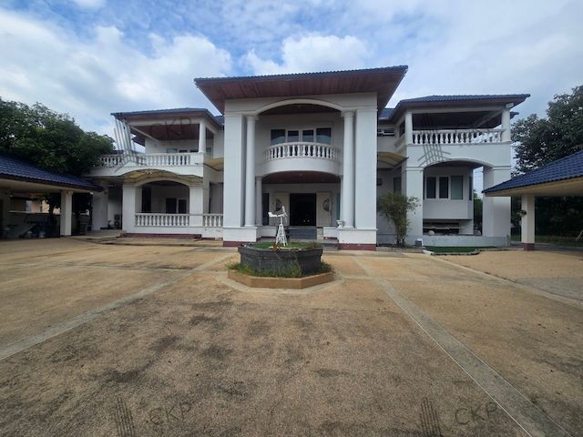 6 Bedrooms House for sale In Ekkachai Orchid Garden Village Bang Bon Bangkok