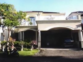 4 Bedroom House for sale in East Jawa, Lakarsantri, Surabaya, East Jawa