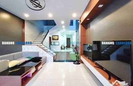Сдаётся дом, 3 спальни, 315 м², Ngũ Hành Sơn