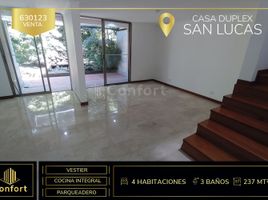 4 Habitación Villa en venta en Medellín, Antioquia, Medellín