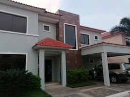 4 Bedroom House for sale in Samborondon, Guayas, Samborondon, Samborondon