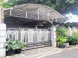4 침실 주택을(를) Senen, 자카르타 푸 세트에서 판매합니다., Senen