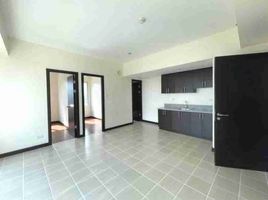 2 Bedroom Apartment for sale at Pioneer Woodlands, Mandaluyong City, Eastern District