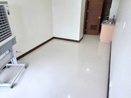  Apartment for sale in Gil Puyat LRT-1, Pasay City, Pasay City