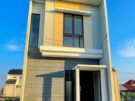 Maison 3 chambre à vendre à Gunung Anyar, East Jawa, Gunung Anyar