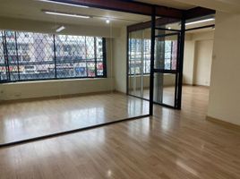 89 m² Office for sale in Basilica of the National Vow, Quito, Quito, Quito