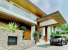 5 Bedroom Villa for sale in Manila International Airport LRT-1, Pasay City, Makati City