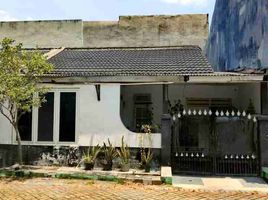 3 Bedroom House for sale in Wiyung, Surabaya, Wiyung