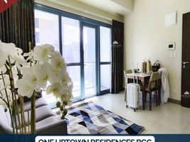 2 Bedroom Apartment for sale in Uptown Mall - Uptown Bonifacio, Makati City, Makati City