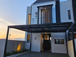 2 Bedroom House for sale in Gunung Anyar, Surabaya, Gunung Anyar