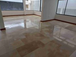 4 Bedroom Villa for sale in Cumbaya, Pichincha, Cumbaya
