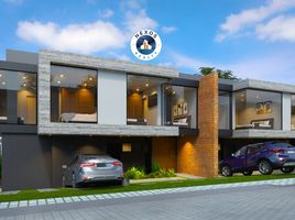 3 Bedroom House for sale in Tumbaco, Pichincha, Tumbaco