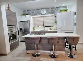 Maison 4 chambre à vendre à Monterrey, Nuevo Leon, Monterrey