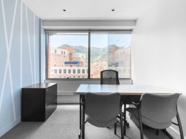 10 m² Office for rent in Cundinamarca, Bogotá, Cundinamarca