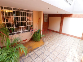 在Lima出售的8 卧室 别墅, Los Olivos, Lima, Lima