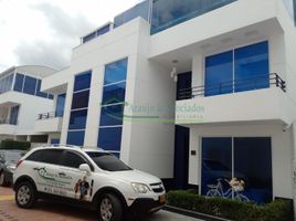 4 Habitación Casa en venta en Girardot, Cundinamarca, Girardot